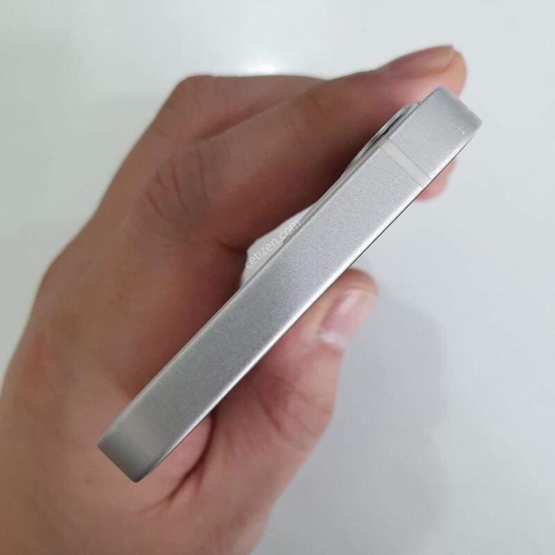 ������ 12�̴� 128G ���ܻ� ���±� �߰��� �����