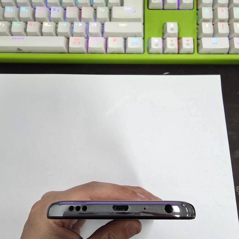 Lg x420 �Ǹ��մϴ�.