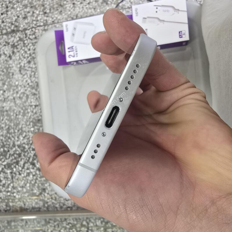 ������16 128G ȭ��Ʈ���� (���͸�86%)  ����� �˴ϴ�