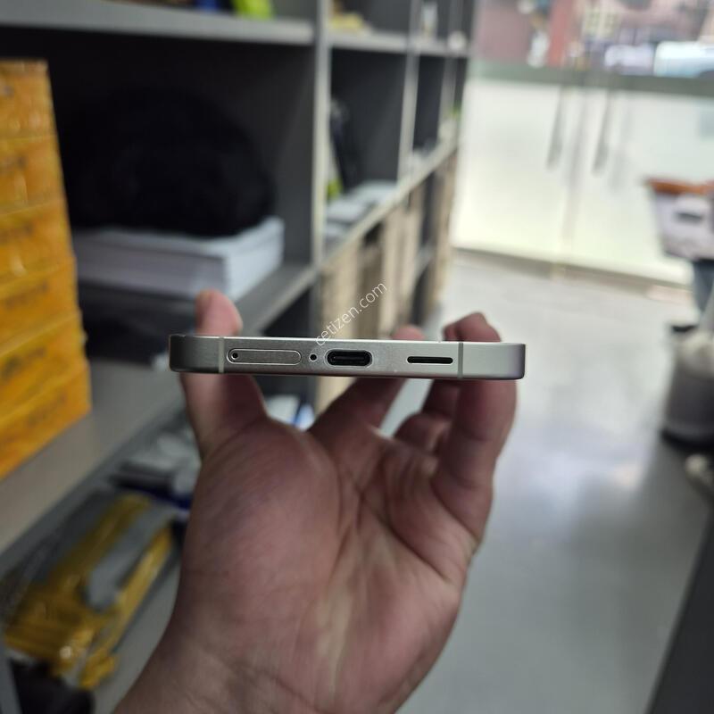 ������ S24 �÷��� ���ο� 512G(�ʸ�/���̽�)