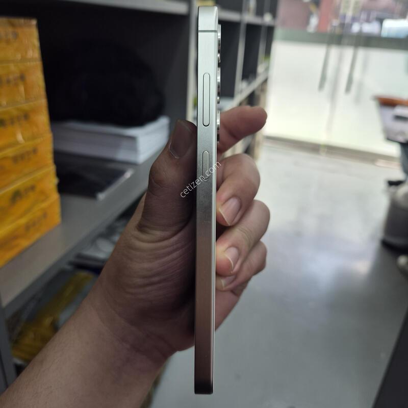 ������ S24 �÷��� ���ο� 512G(�ʸ�/���̽�)