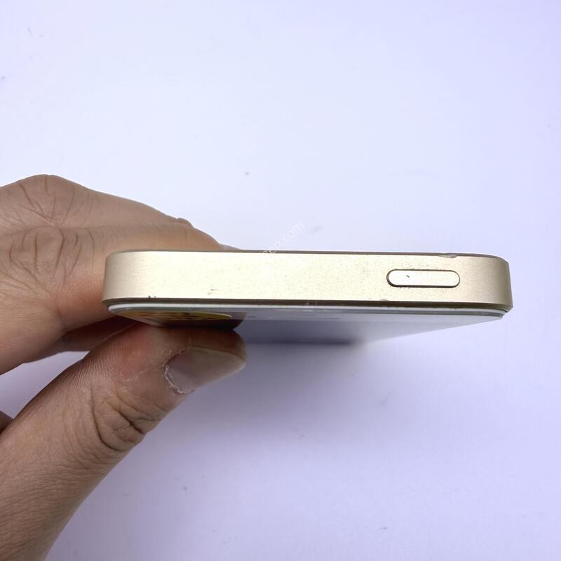 ������se1 ��� 64GB 84% �Ǹ�