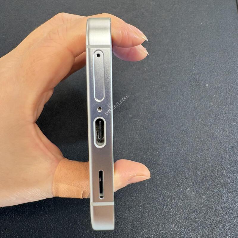 ������ S24 256G(�����׷���) S�� �Ǹ��մϴ�.