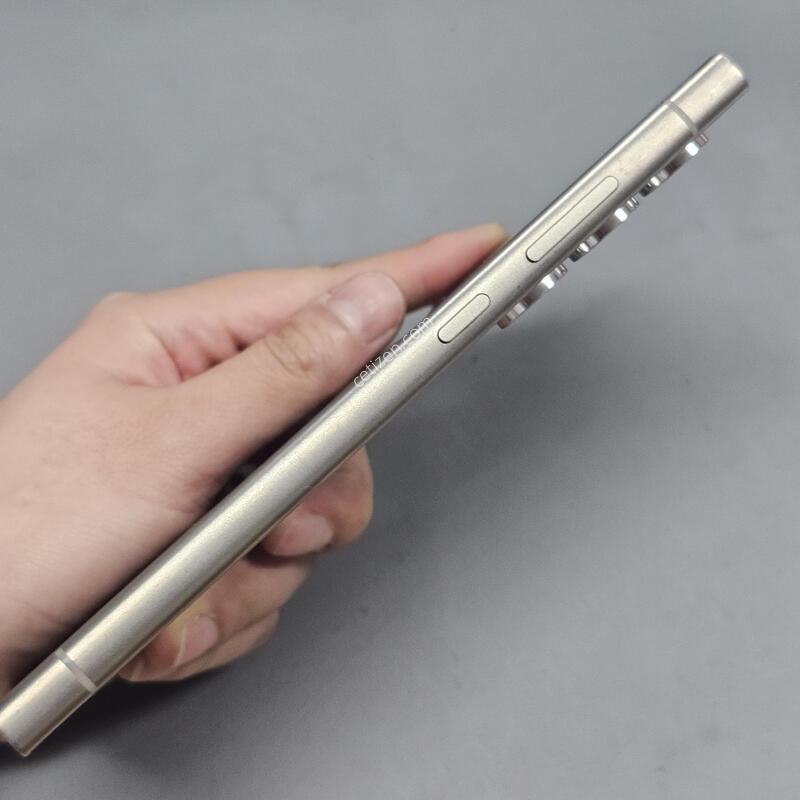 �Ｚ ������ S24��Ʈ�� 512GB �ڱ��� ƼŸ���׷��� ���ܻ� A�� �߰���~