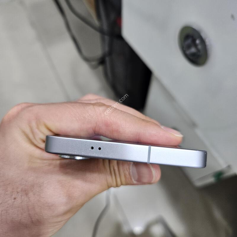A-�� S25 256GB