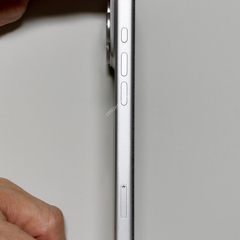 ������ 17 Pro �ǹ� 512GB Ǯ�ڽ���Ʈ �Ǹ�