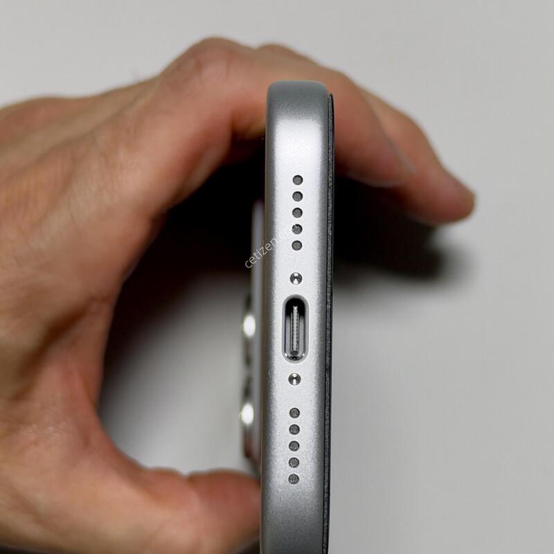 ������ 17 Pro �ǹ� 512GB Ǯ�ڽ���Ʈ �Ǹ�