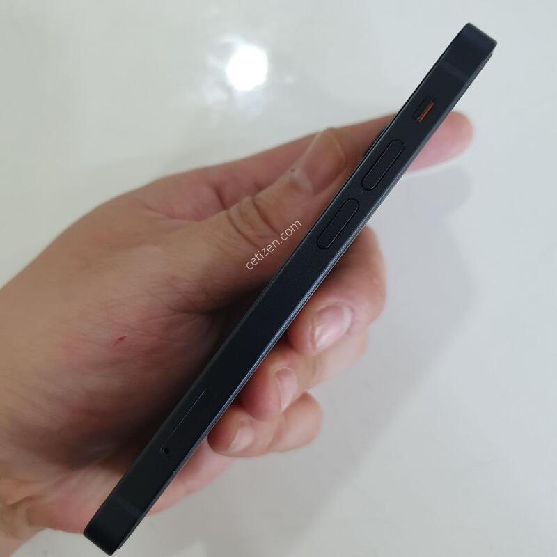 ������ 13�̴� 512G ���ܻ� ���±� �߰��� �����