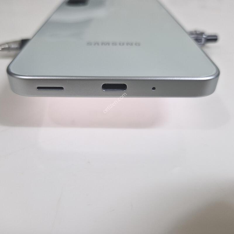 SK�������� �ǻ��1�� ���̵�8�׸�128GB