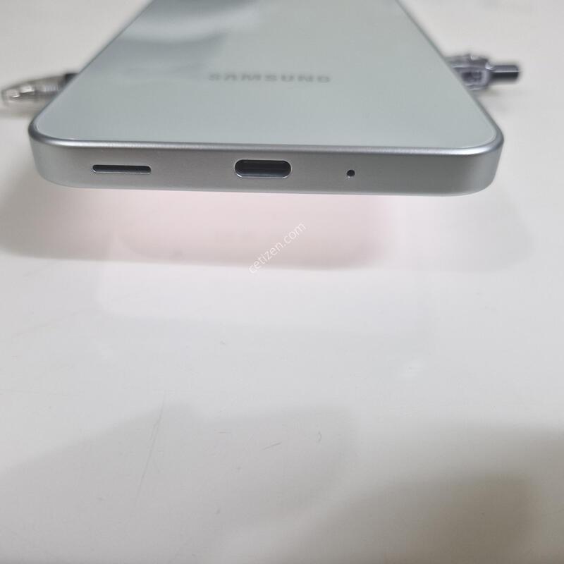 SK�������� �ǻ��1�� ���̵�8�׸�128GB