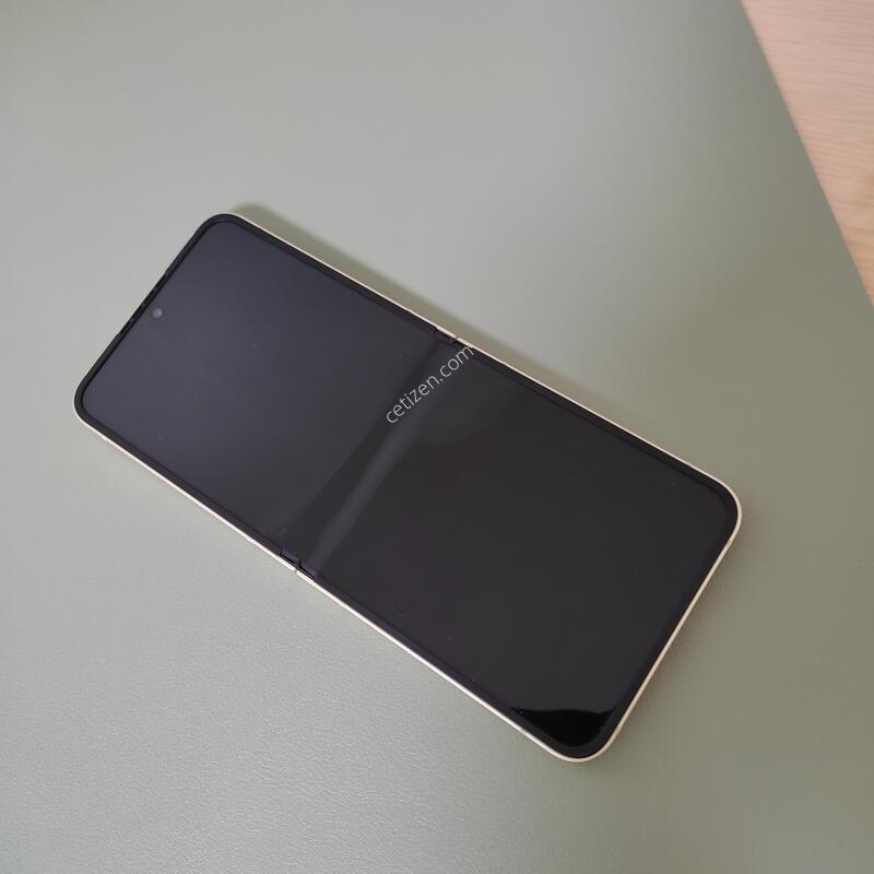 ������z�ø�6 256 (SM-F741N) A��