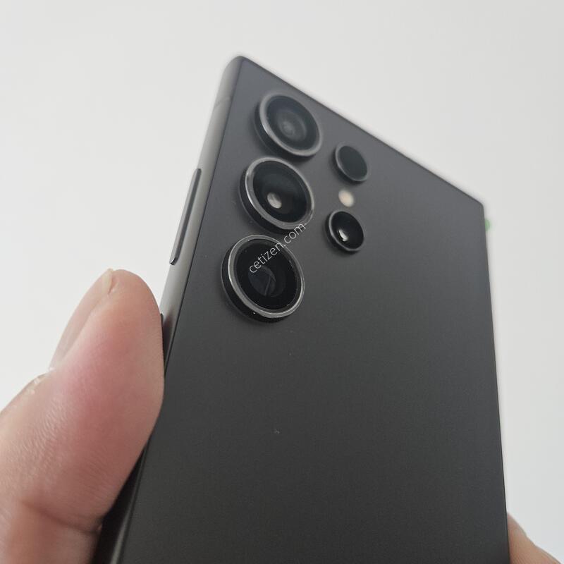 ������ S24 ��Ʈ�� 256GB  ƼŸ�� �׷���