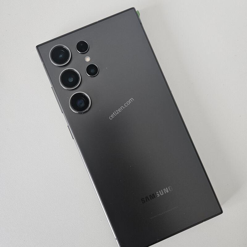 ������ S24 ��Ʈ�� 256GB  ƼŸ�� �׷���