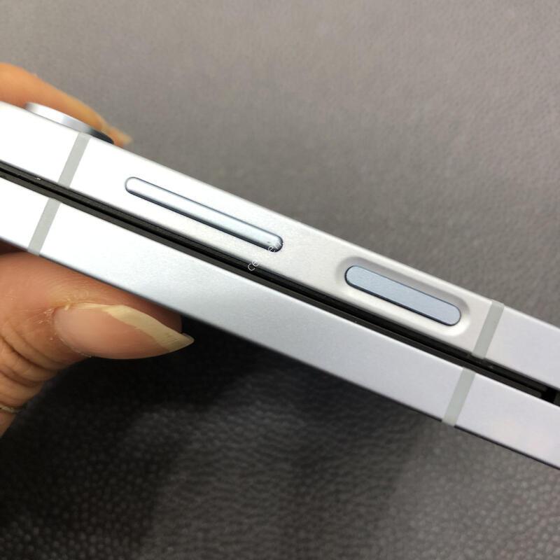 ��Ʈ�ø�6 ���� 512G,A��,�ܻ� ����,����������