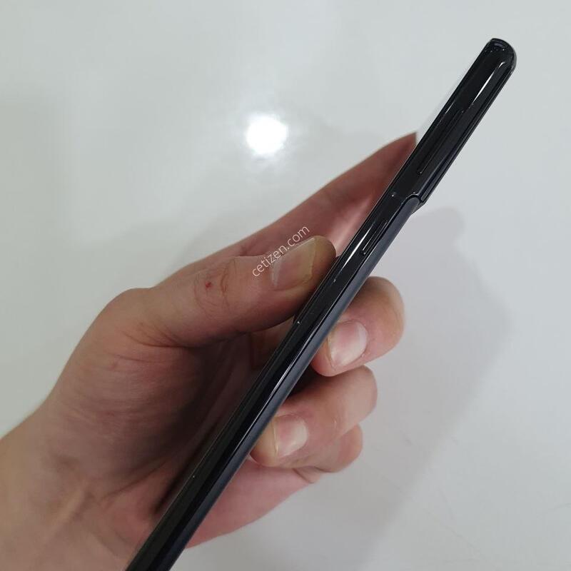 ������ S21 �÷��� 256�Ⱑ �ڱ��� ���ܻ� ���±� �߰��� �����