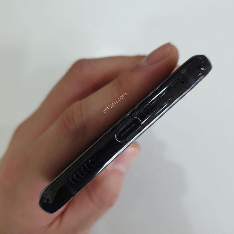 ������ S21 �÷��� 256�Ⱑ �ڱ��� ���ܻ� ���±� �߰��� �����