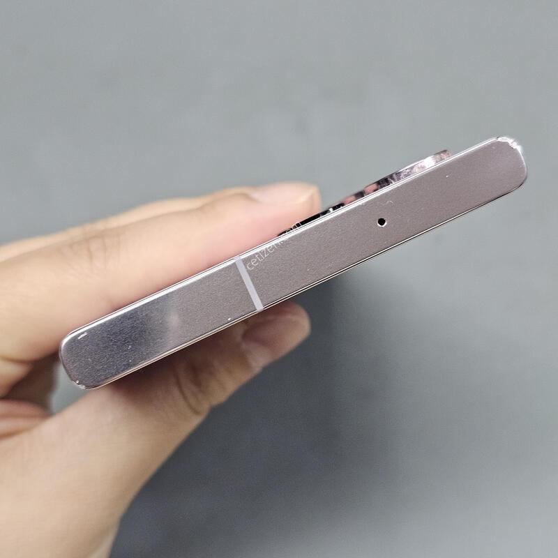 �Ｚ ������ s23��Ʈ�� 256GB �󺥴� �������� �߰��� ~!