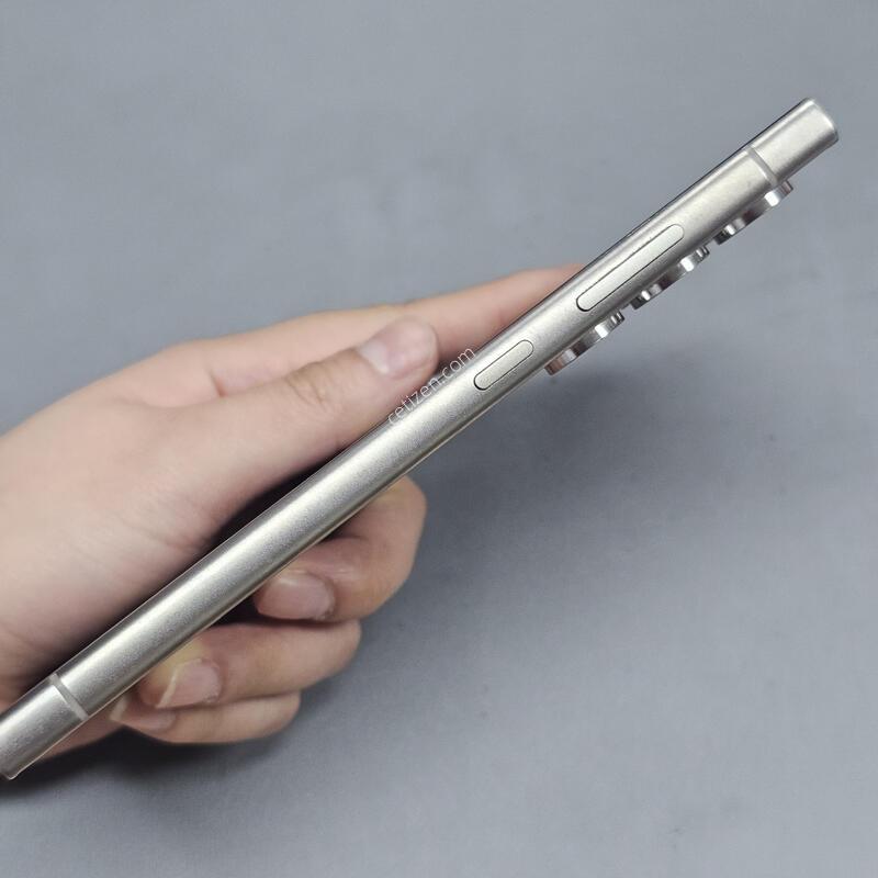 �Ｚ ������ S24��Ʈ�� 512GB ƼŸ���׷��� ���ܻ� AA�� �߰��� ~!