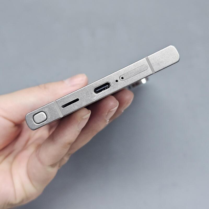 �Ｚ ������ S24��Ʈ�� 512GB ƼŸ���׷��� ���ܻ� AA�� �߰��� ~!