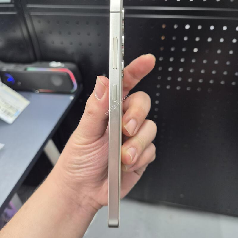 ����)������ S24 �÷��� �������ο�/���н����� 256G(�ʸ�/���̽�)