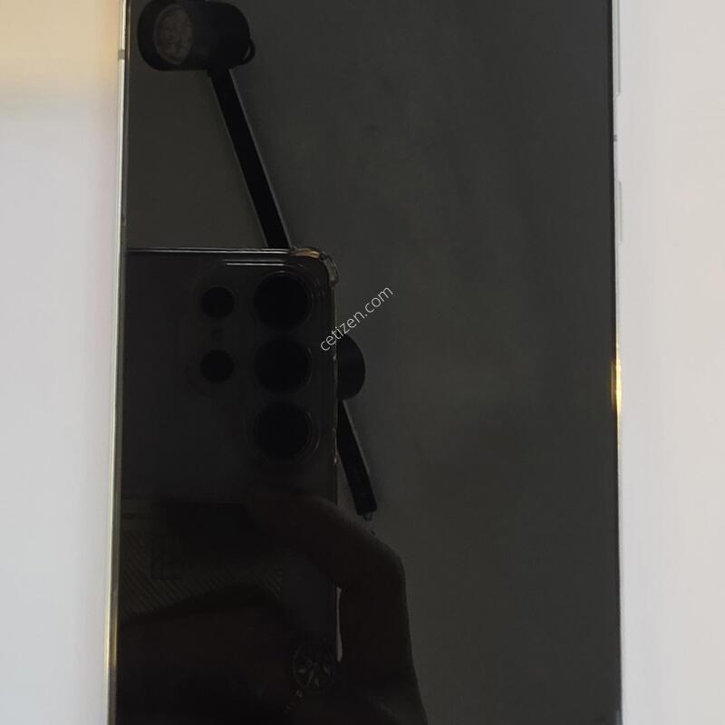 ������ S21�÷��� 256�Ⱑ ���������� ������Դϴ�.