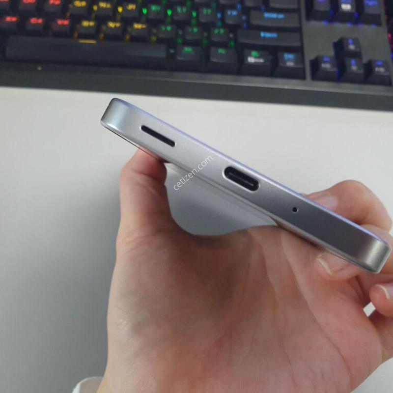 [������] ������ A17 / 128GB / �׷���