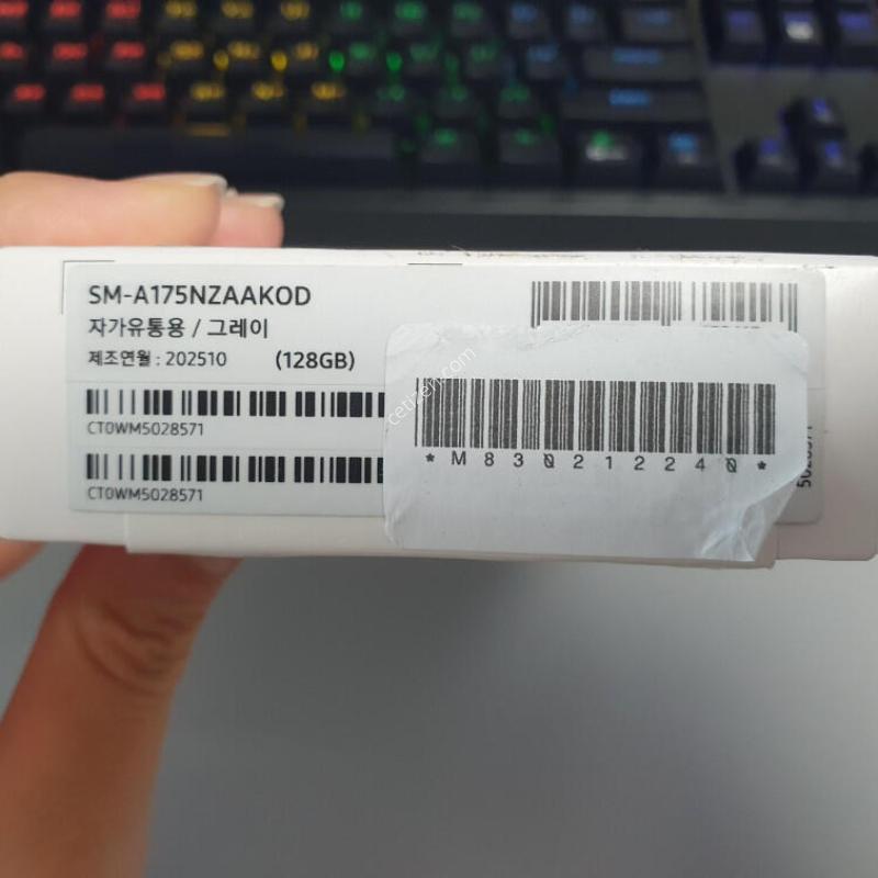 [������] ������ A17 / 128GB / �׷���