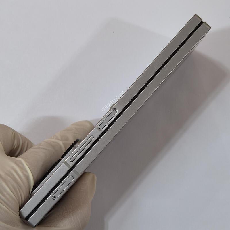 ������ Z����6 256GB �׷��� 80195