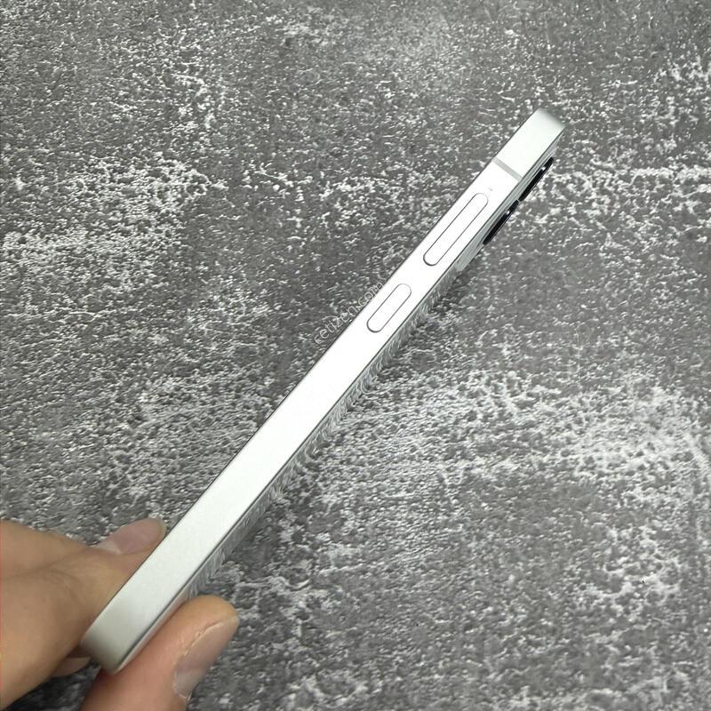 ���̺� �ó���� ȭ��Ʈ SS�� 128GB