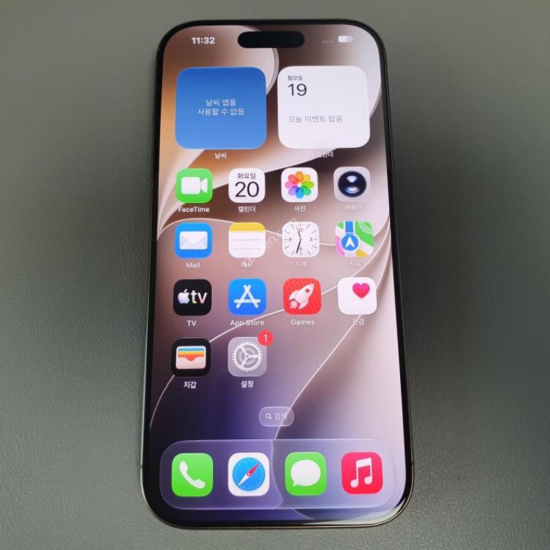 ������16 ���� / 256GB / ����Ʈ ƼŸ�� / ���͸����� 86%