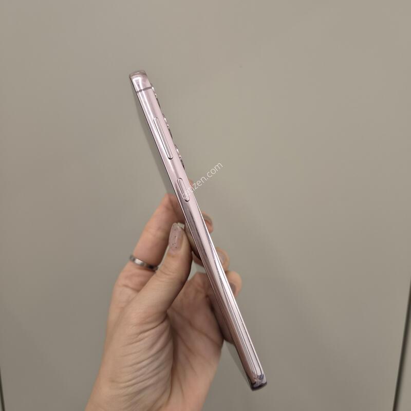 S23�÷��� 256G  �����⽺�����ϴ�. 41032