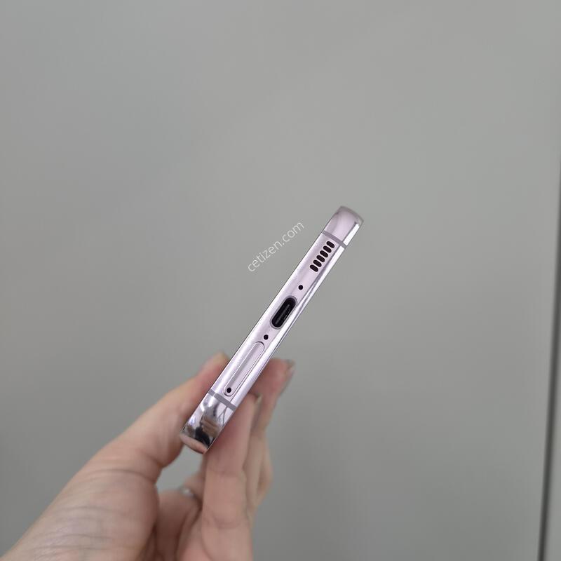 S23�÷��� 256G  �����⽺�����ϴ�. 41032