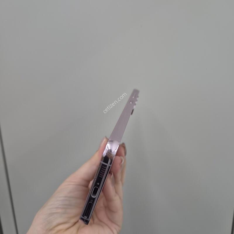 S23�÷��� 256G  �����⽺�����ϴ�. 41032