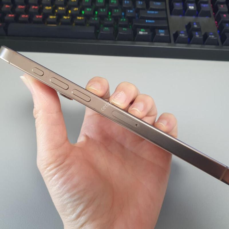 ������16 ���� �ƽ� / 512GB / ����Ʈ ƼŸ�� / ���͸����� 83%