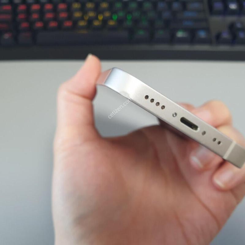 ������13 �̴� / 128GB / ȭ��Ʈ / ���͸����� 84%
