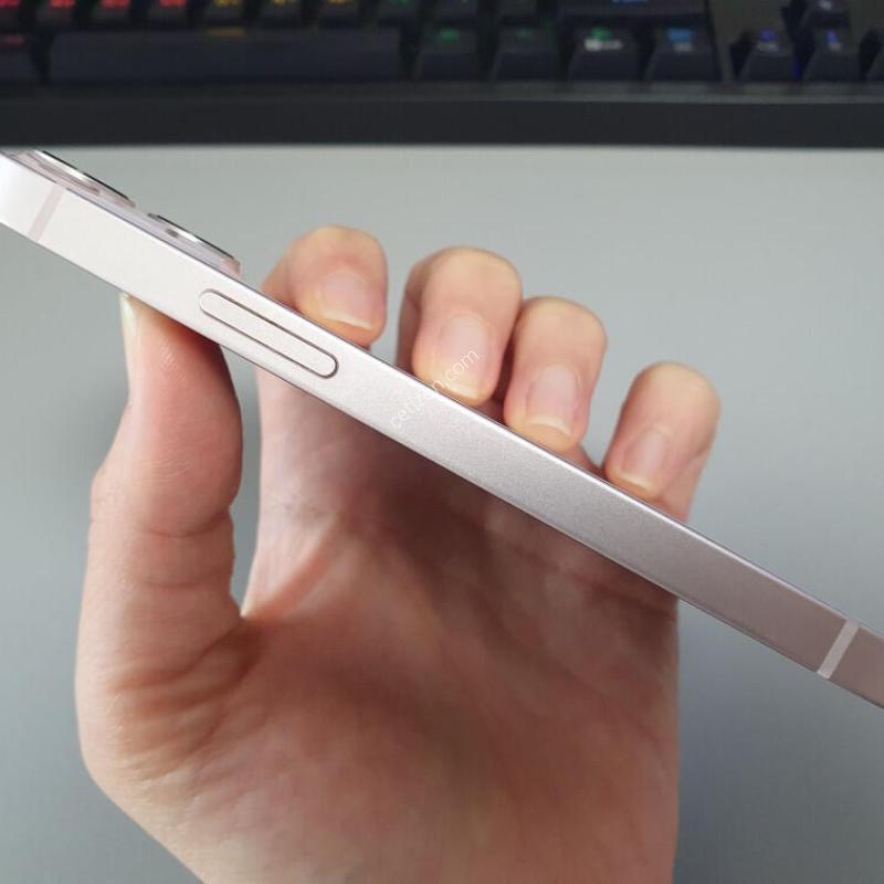 ������13 �̴� / 128GB / ��ũ / ���͸����� 73%