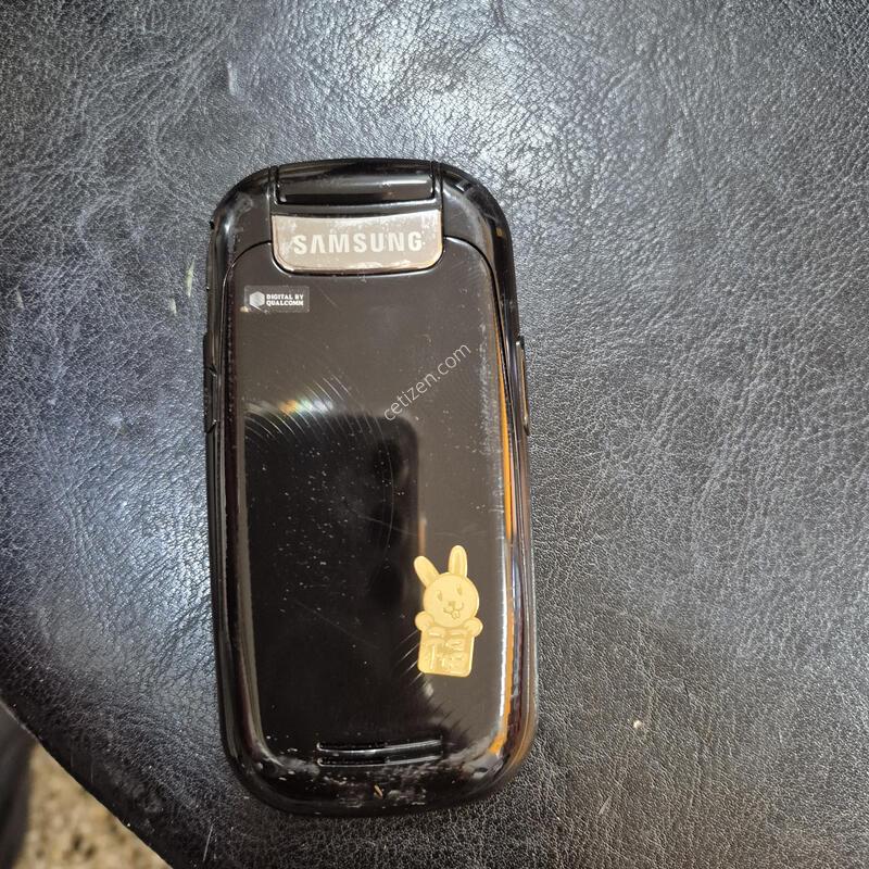 W930