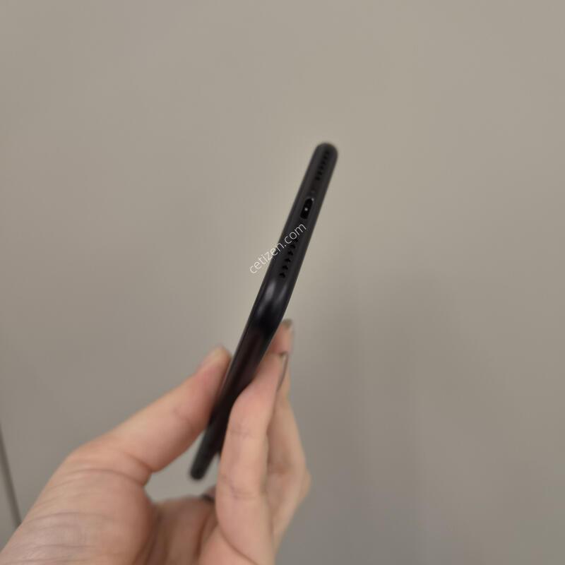 SE2 64G ���͸�83% 41575