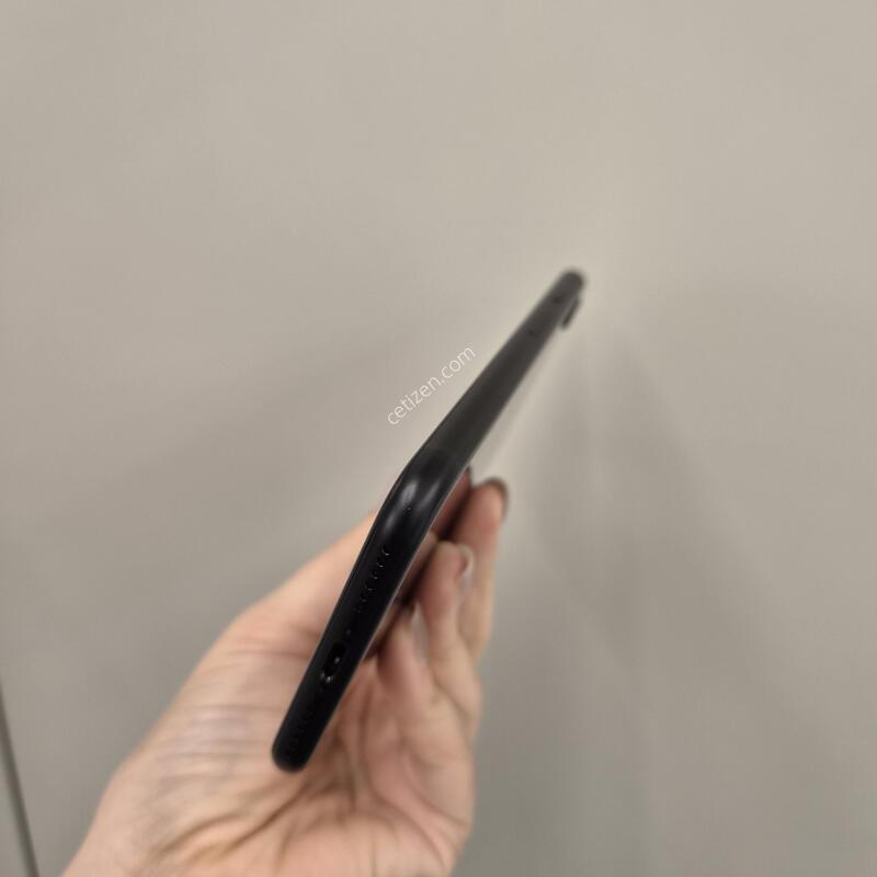 SE2 64G ���͸�83% 41575