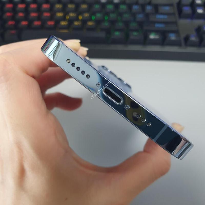 ������13 ���� / 128GB / �ÿ��� ���� / ���͸����� 75%
