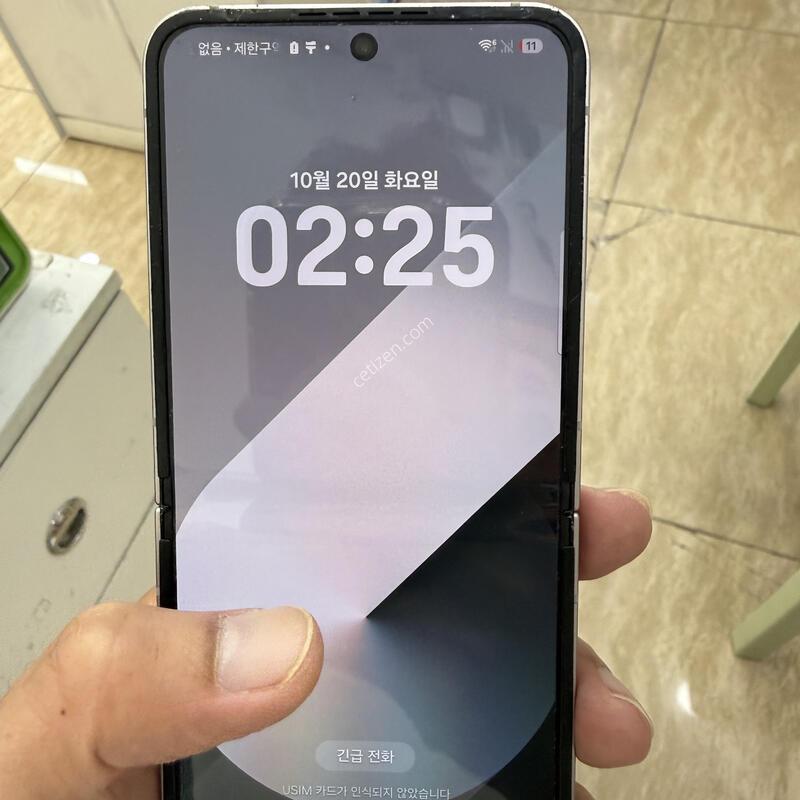 F741 �ø�6 256GB