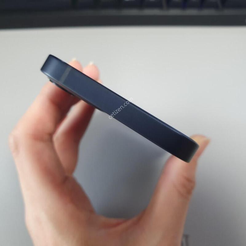 ������12 �̴� / 256GB / ���� / ���͸����� 63%