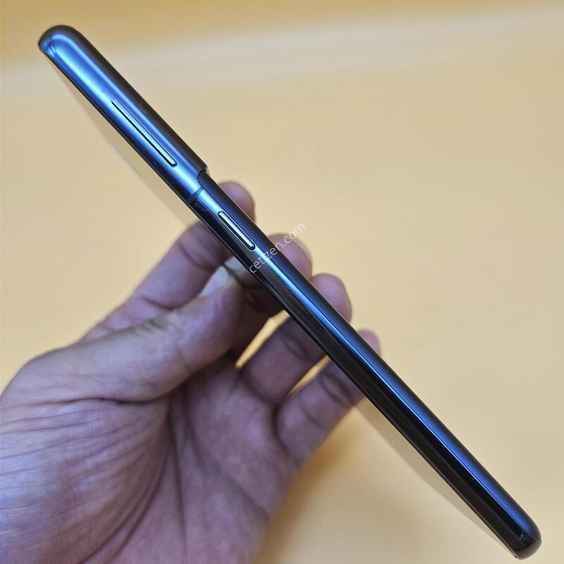 [���۱�]������S21 �ֻ������� 256G ���� ����� �߰���