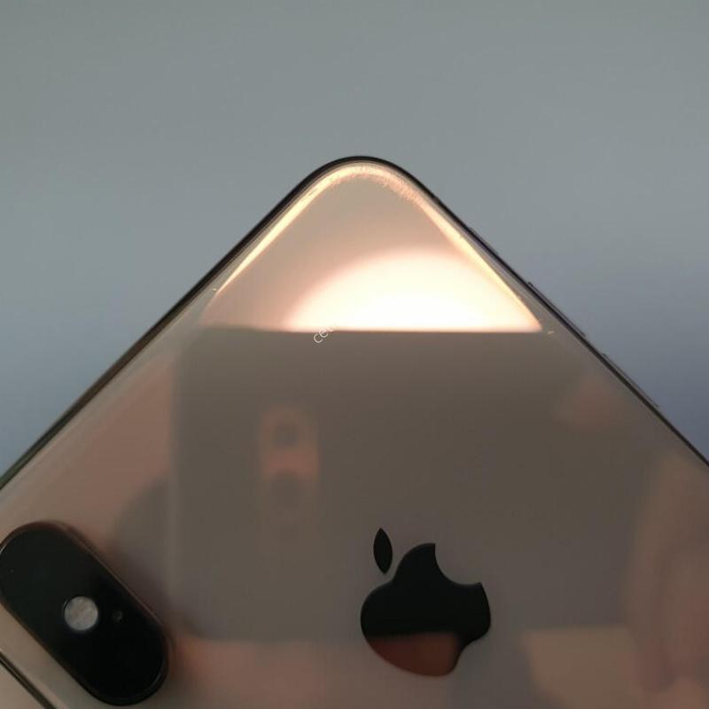 ������Xs �ƽ� / 64GB / ��� / ���͸����� 65%