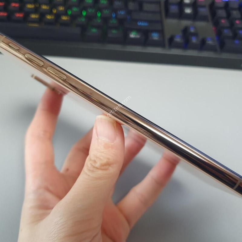 ������Xs �ƽ� / 64GB / ��� / ���͸����� 65%