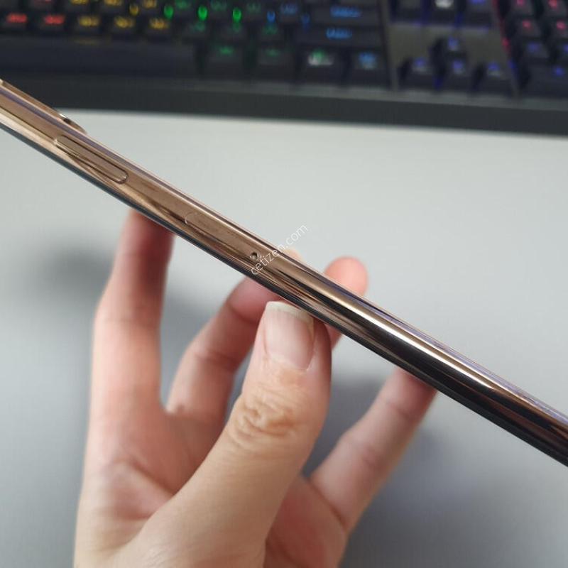 ������Xs �ƽ� / 64GB / ��� / ���͸����� 65%