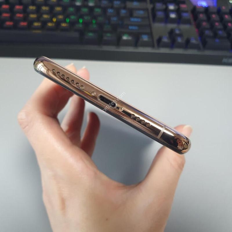 ������Xs �ƽ� / 64GB / ��� / ���͸����� 65%