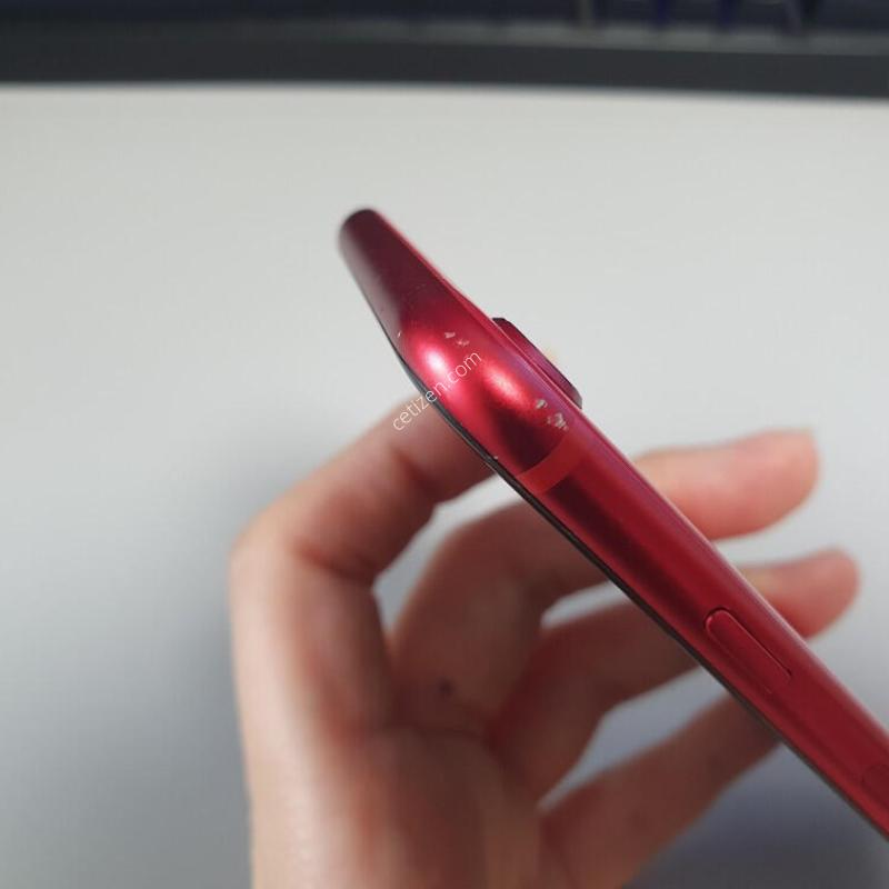 ������ SE2 / 128GB / ���� / ���͸����� 81%