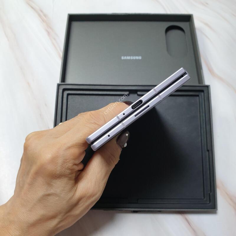 SK ������ Z����8 ���̵� �󺥴� 256G �̻�� S�� Ǯ�ڽ� �Ǹ�