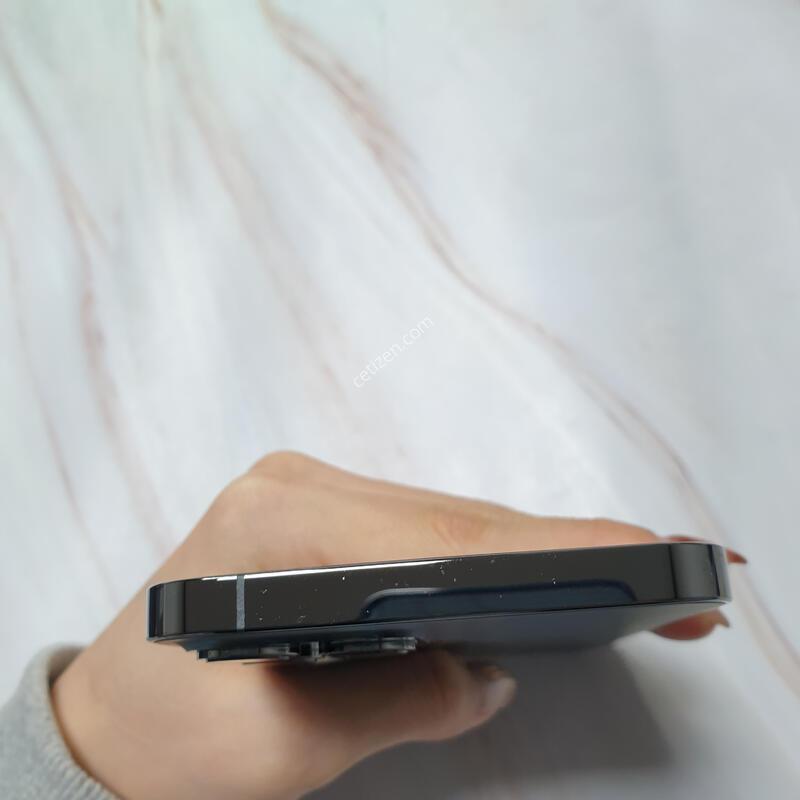 ������ 12���θƽ� ���� 128G A�� �Ǹ��մϴ�